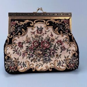 VTG 1950’s Women’s Clutch Purse Floral Tapestry Metal Hinged Clasp Evening Bag